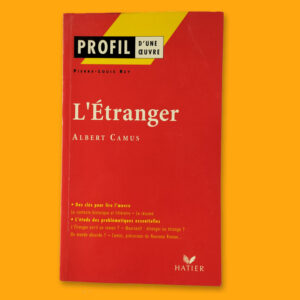 Couverture du livre L’Étranger de Camus – Profil d’une œuvre Hatier