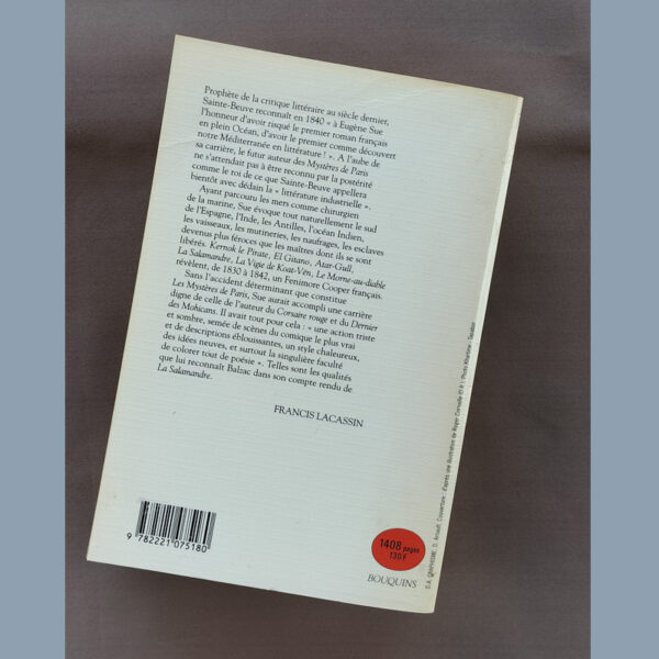 Quatrième de couverture du livre « Romans de Mort et d’Aventures » d’Eugène Sue avec texte de présentation et code-barres.